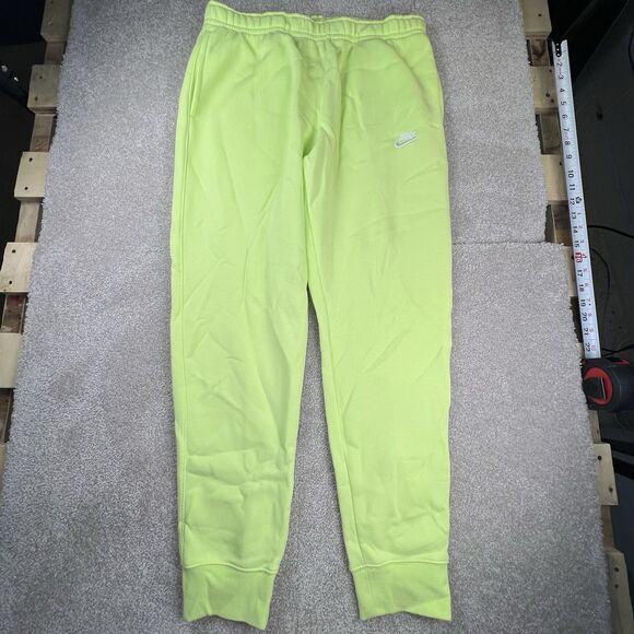 Nike NSW Club Fleece Jogger Sweatpants Limelight Men’s Large - Picture 1 of 8
